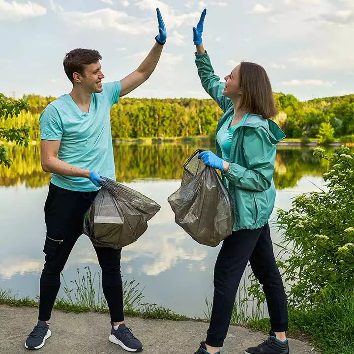 World Cleanup Day - allnatura packt mit an