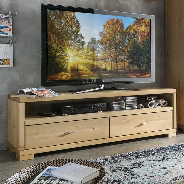 TV-Möbel aus Kiefer