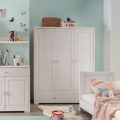 Kleiderschrank "Piccolino" - Farbe: braun - Holzart: Massivholz