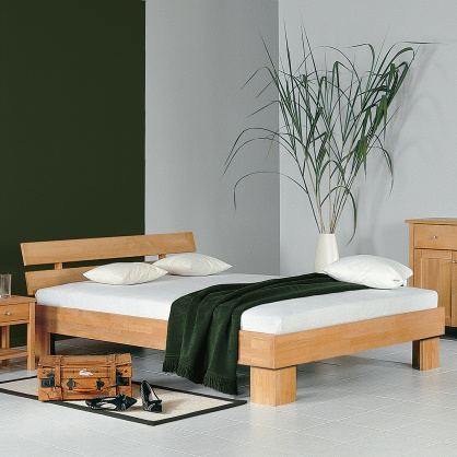 Massivholzbett In Der Grosse 90x200 Cm Allnatura De Bei uns findest du eine vielfalt an massiven betten, die fuer einen natuerlichen look in deinem schlafzimmer sorgen. massivholzbett in der grosse 90x200 cm