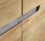 Moderne Griffmulde mit dezenter Metallblende Moderne Griffmulde mit dezenter Metallblende
