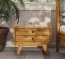 Schubladennachttisch Lasala, mit trendigem Retro-Look Nachttisch Lasala, aus massivem, geölten Holz
