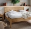 Doppelbett Grivola, massives Wildeichenholz, geölt Massivholzbett Grivola - Wildeiche geölt