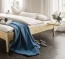 Bettgestell aus aromatischem Zirbenholz Bettgestell aus aromatischem Zirbenholz