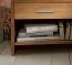 Modus mit 1 Schublade und elegantem Metallgriff Modus mit 1 Schublade und elegantem Metallgriff