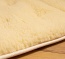 Rundum mit einem naturfarbenen Baumwoll-Band eingefasst Rundum mit einem naturfarbenen Baumwoll-Band eingefasst