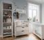 Geradliniges Standregal in jungem, modernem Design Geradliniges Standregal in jungem, modernem Design