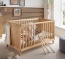Geradliniges, modernes Babybett im skandinavischen Stil Kinderbett im modernen skandinavischen Stil