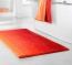 Hochfloriger, kuscheliger Badezimmerteppich mit Farbverlauf in rot-orange Badezimmerteppich mit Farbverlauf in rot-orange