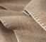 Angenehm flauschige und weiche Schafwolldecke in beige Beigefarbene Merino-Schurwoll-Decke von Schafen aus deutscher Tierhaltung