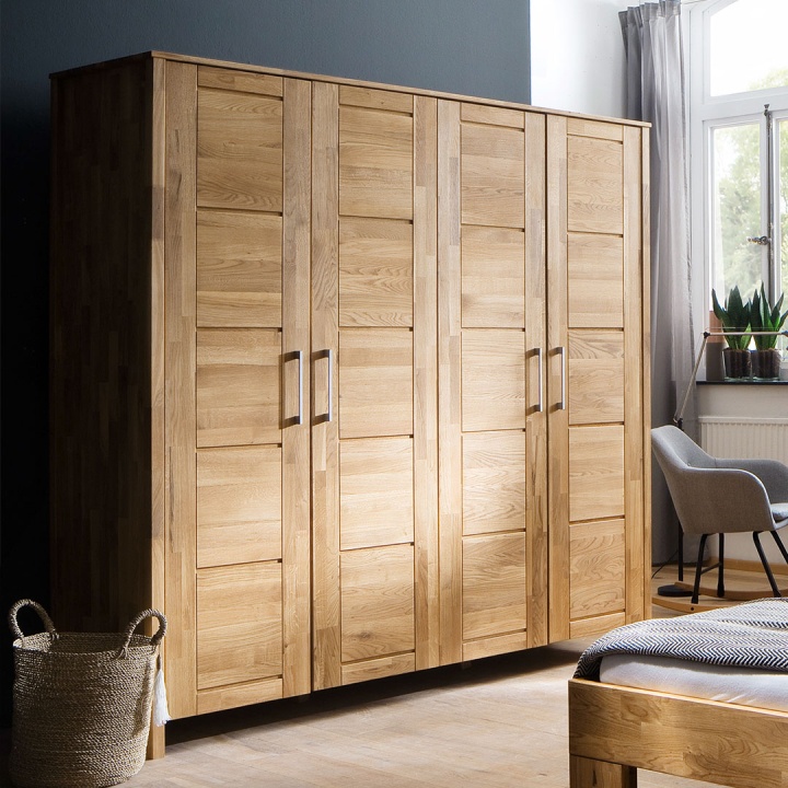 Drehtüren-Kleiderschrank "Molara 01"