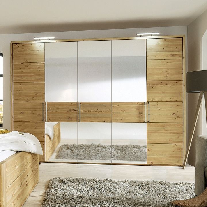 Drehtüren-Kleiderschrank "Soria"
