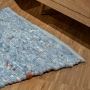 Handgewebter Schurwollteppich in Farbstellung taubenblau