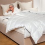 Exquisite Eiderdaunen-Bettdecke für wohlig warme Winternächte