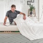 Traumhaft leichte Sommerdecke aus kühlender Seide