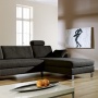Sofa mit Recamiere Linea Nova mit bequemer Kopfrolle sowie praktischen Armlehnkissen