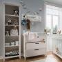 Geradliniges Standregal in jungem, modernem Design