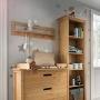 Wandboard mit breiter Ablage und praktischen Haken