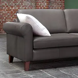 2-Sitzer Sofa mit klassischer Armlehne und konischen Füßen in Holzart Buchen wenge