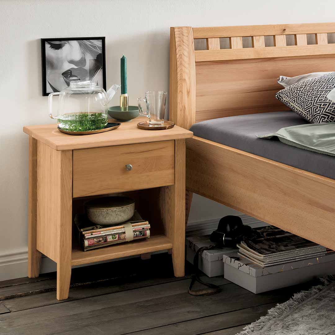 Nachttisch "Divina" | H50xB47xT37 cm | Kernbuche | Bio-Material | Handgefertigt | schadstoffgeprüft | Nachttische