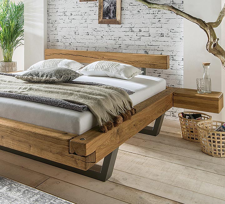 Raffiniertes Schwebebett aus massiver Wildeiche Raffiniertes Schwebebett aus massiver Wildeiche