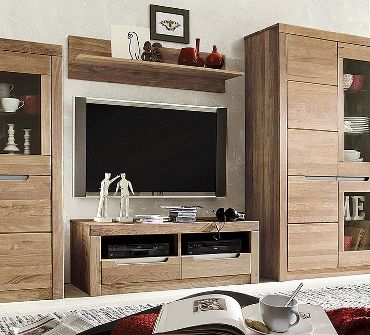 Wohnwand Savina - Geradliniges Design aus edler Wildeiche Wohnwand Savina - Geradliniges Design aus edler Wildeiche