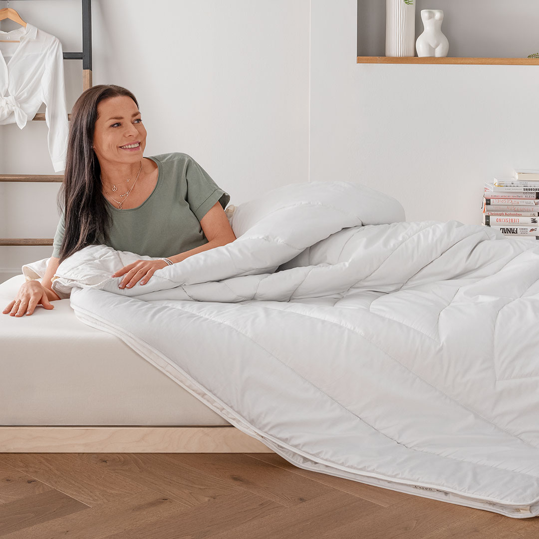 Baumwoll-Kombi-Bettdecke "Cotona-Figura" | 135x200 cm | Bio-Material | Handgefertigt | schadstoffgeprüft | Bettdecken