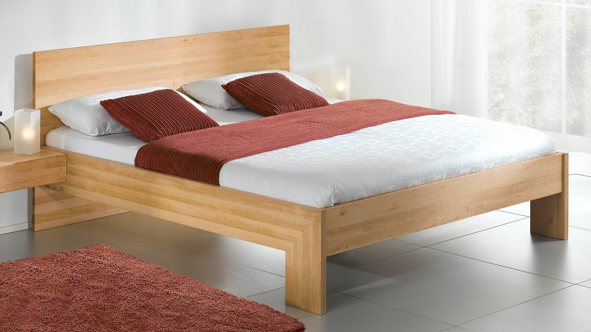 Einzelbett und Doppelbett "Rivaro 01" - ohne Oberflächen-Behandlung