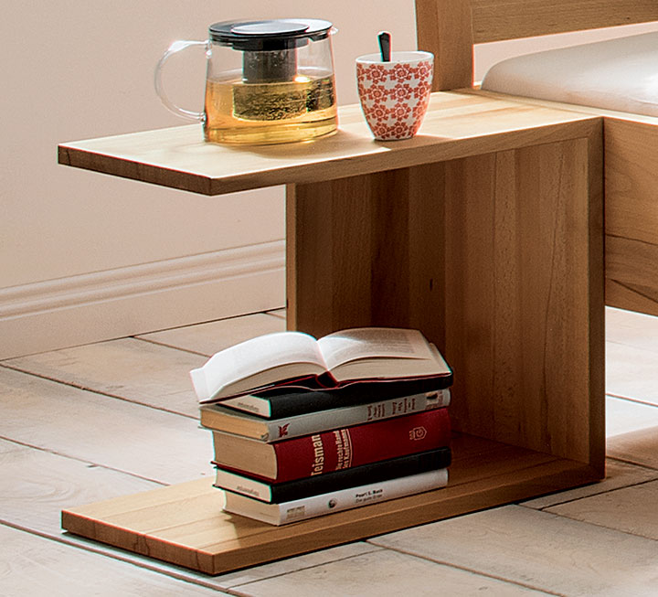 Levina in schlichtem Design mit offenem Ablagefach Levina in schlichtem Design mit offenem Ablagefach