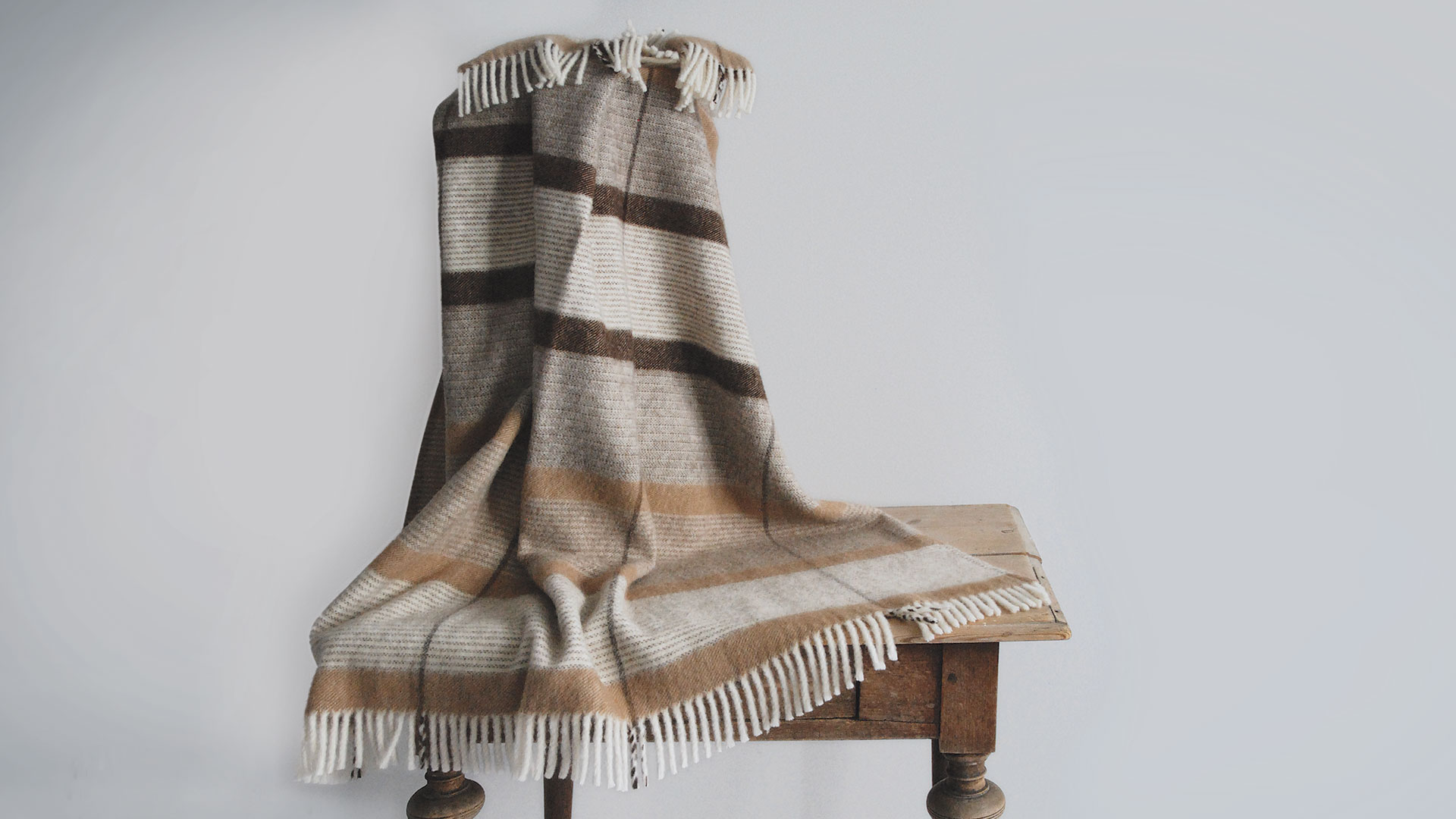 Schafschurwoll-Plaid "Quadrida" braun | 130/190cm