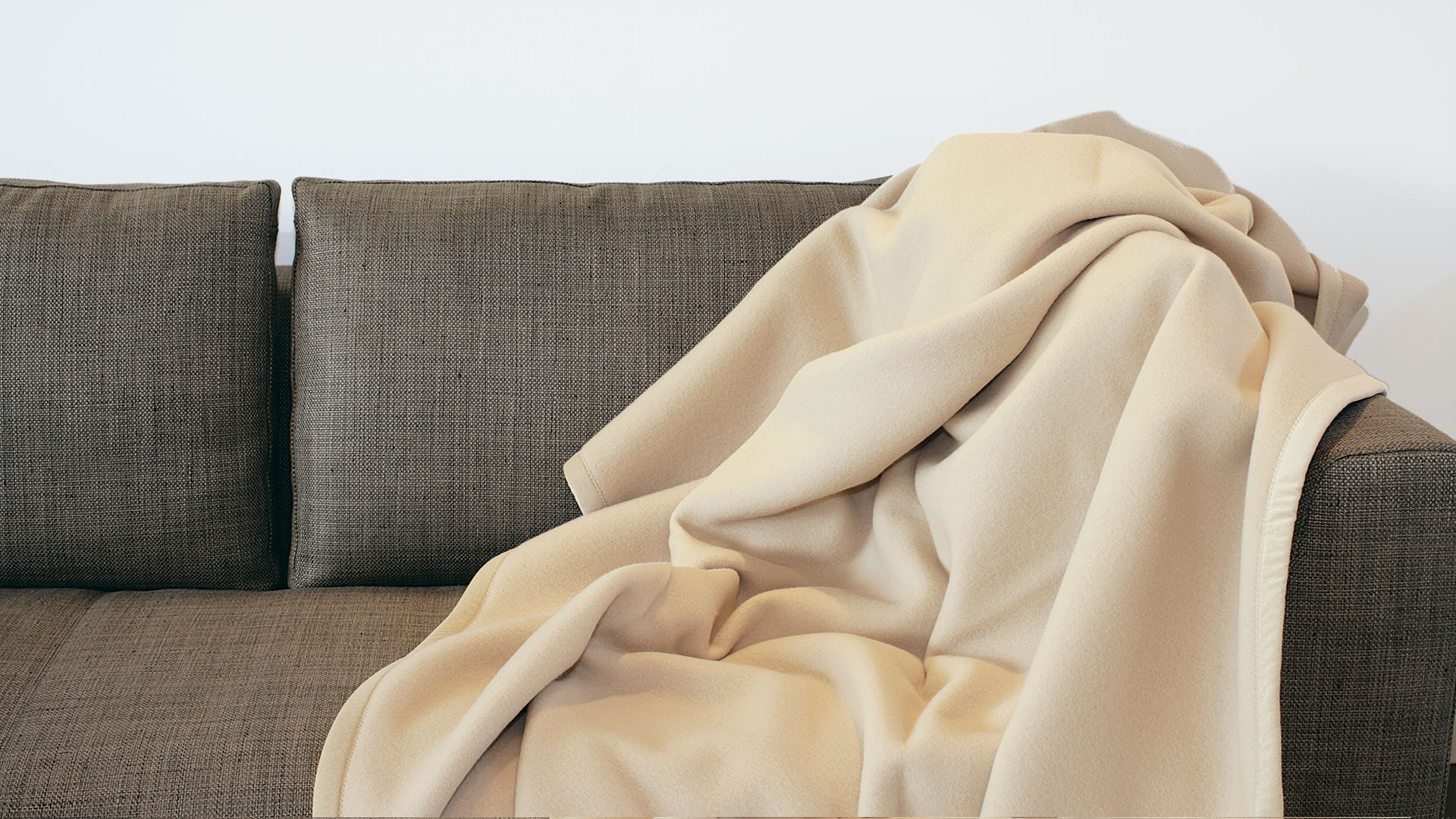Cashmere/Merino-Naturhaardecke Califa, in 3 Farben