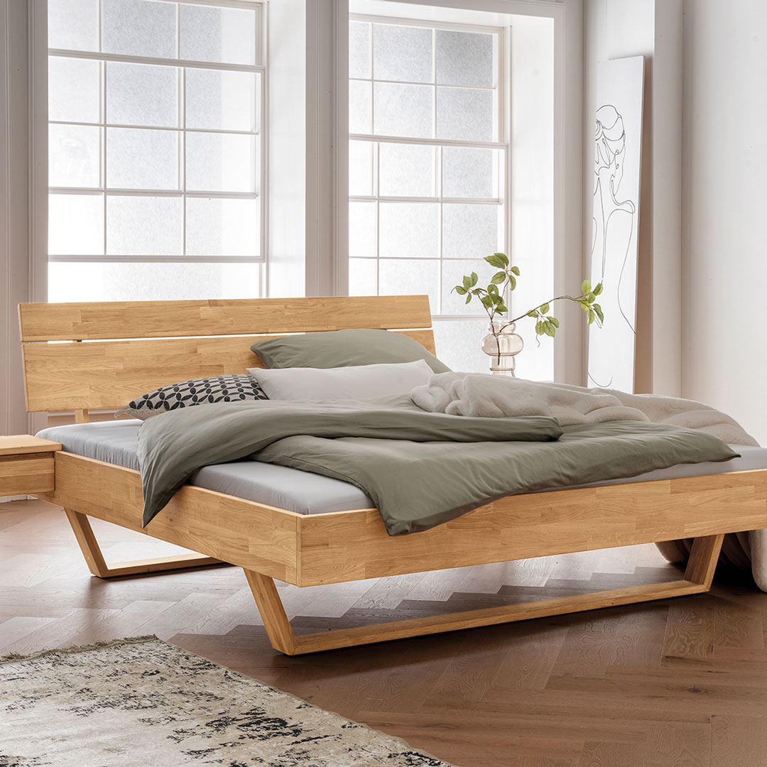 Schwebebett "Golaro" | 140x200 cm | Kernbuche geölt | Bio-Material | Handgefertigt | schadstoffgeprüft | Massivholzbetten