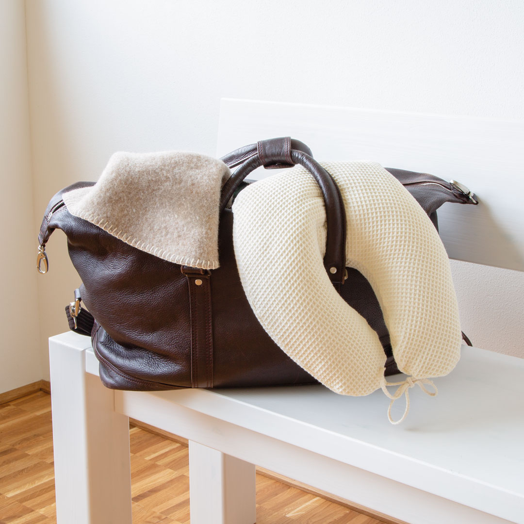 Nackenhörnchen "Levas" | 38x28 cm | anthrazit | Bio-Material | Handgefertigt | schadstoffgeprüft | Kopfkissen