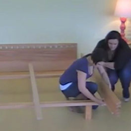 Romantische Iza Hämmert Auf Dem Breiten Bett Romantische Iza Hämmert Auf Dem Breiten Bett
