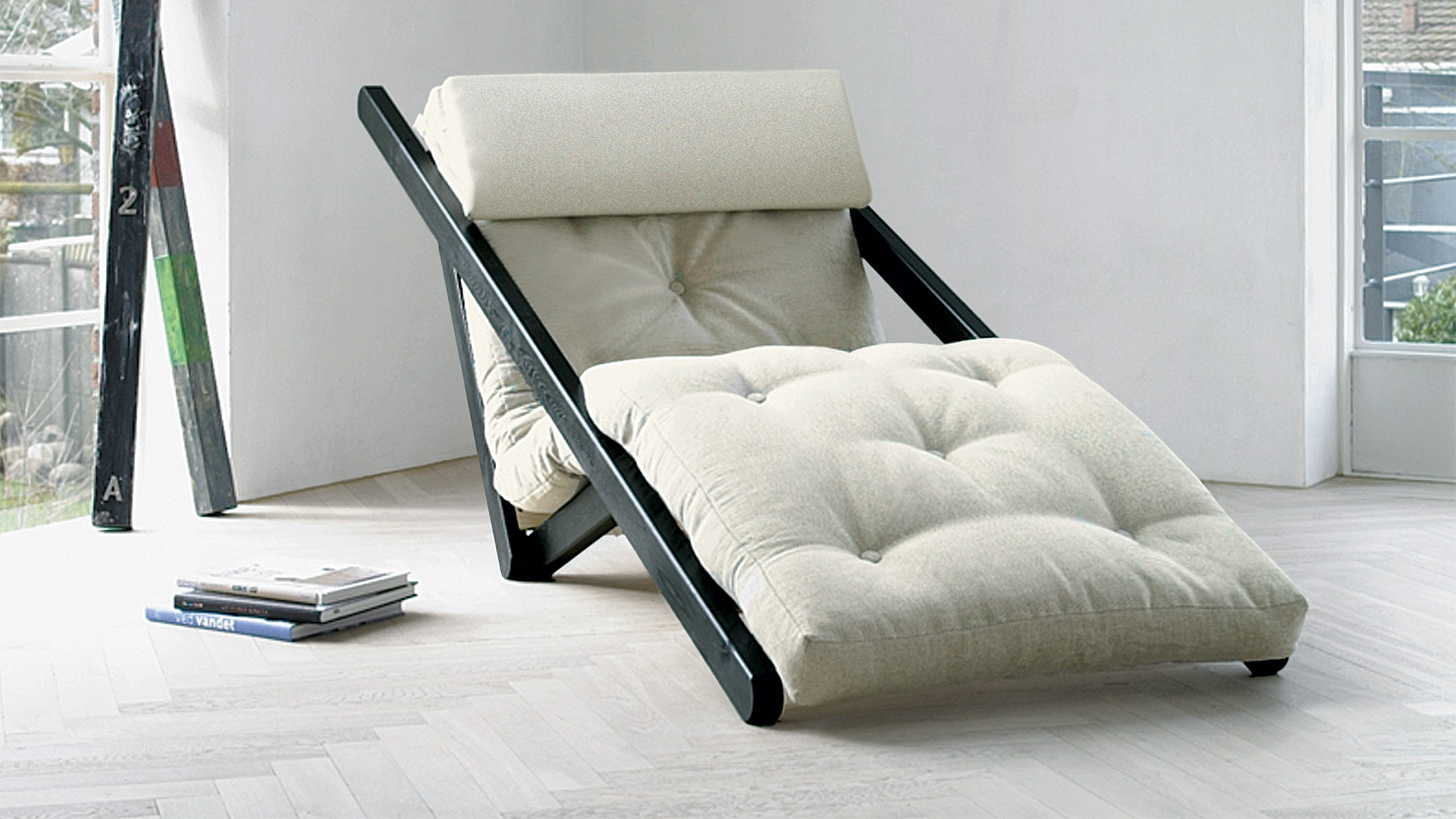 Futon-Ruhesessel Figus, in dunkelblau