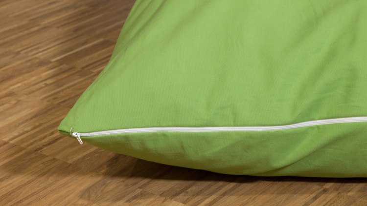 Schnelles und einfaches Abziehen und beziehen durch den praktischen Reißverschluss