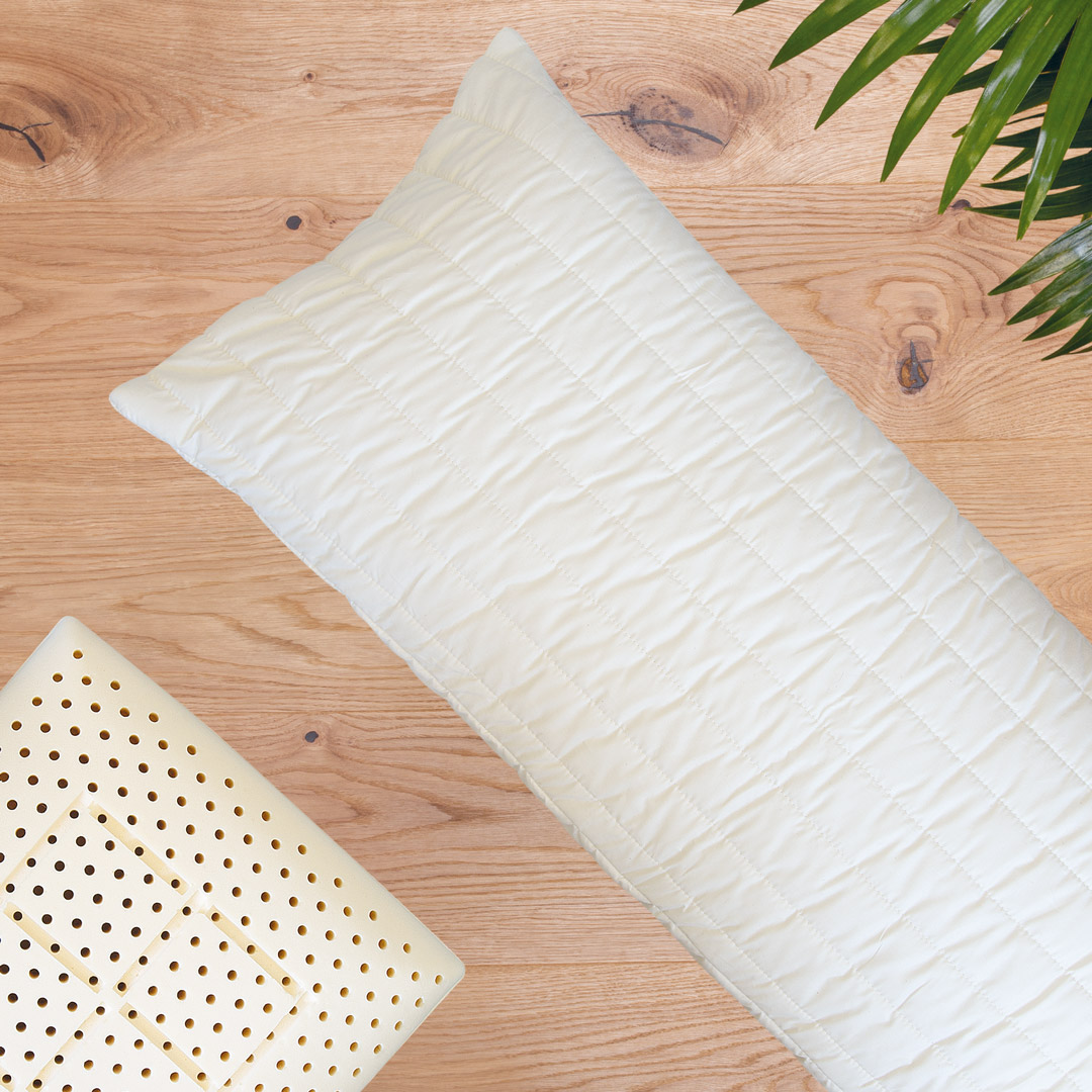 Seitenschläferkissen "Hevea" | 40x150 cm | Bio-Material | Handgefertigt | schadstoffgeprüft | Kopfkissen