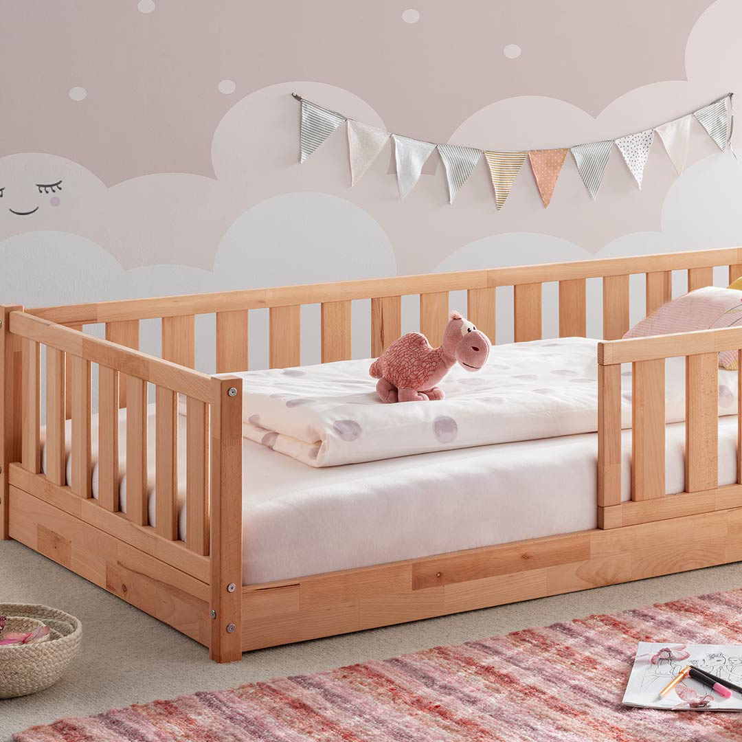 Bodenbett "Nidito" inkl. Lattenrost | 90x200 cm | Buche, weiß-lackiert | Bio-Material | Handgefertigt | schadstoffgeprüft | Kinder-Betten