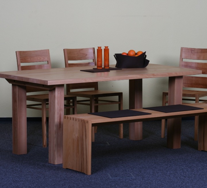 Tisch "Sala 02"