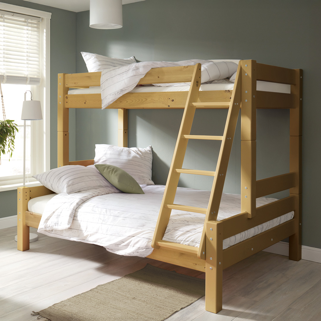 Kombi-Etagenbett "Pico" | 90x200 cm + 140x200 cm | Kiefer gelaugt/geölt | Bio-Material | Handgefertigt | schadstoffgeprüft | Kinder-Betten