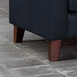 Konische Buchenfüße im Shakerstil und der Oberfläche wenge Konische Buchenfüße im Shakerstil und der Oberfläche wenge