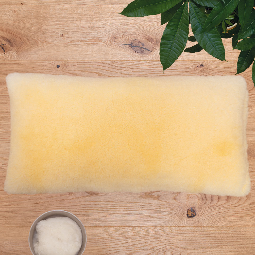 Lammfell-Kopfkissen "Ovina" | 35x40 cm | Bio-Material | Handgefertigt | schadstoffgeprüft | Kopfkissen