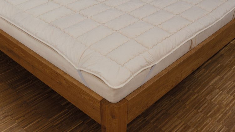 Unterbett mit aromatischen Zirbenspänen