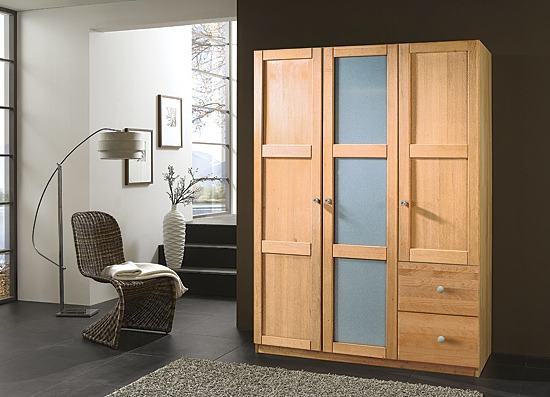 Kleiderschrank aus massiver Buche - Silentium mit 3 Türen