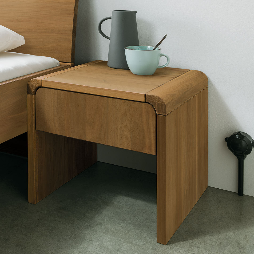 Nachttisch "Veladora" | H42xB42xT42 cm | Kernbuche | geölt | Bio-Material | Handgefertigt | ohne Schublade | schadstoffgeprüft | Nachttische