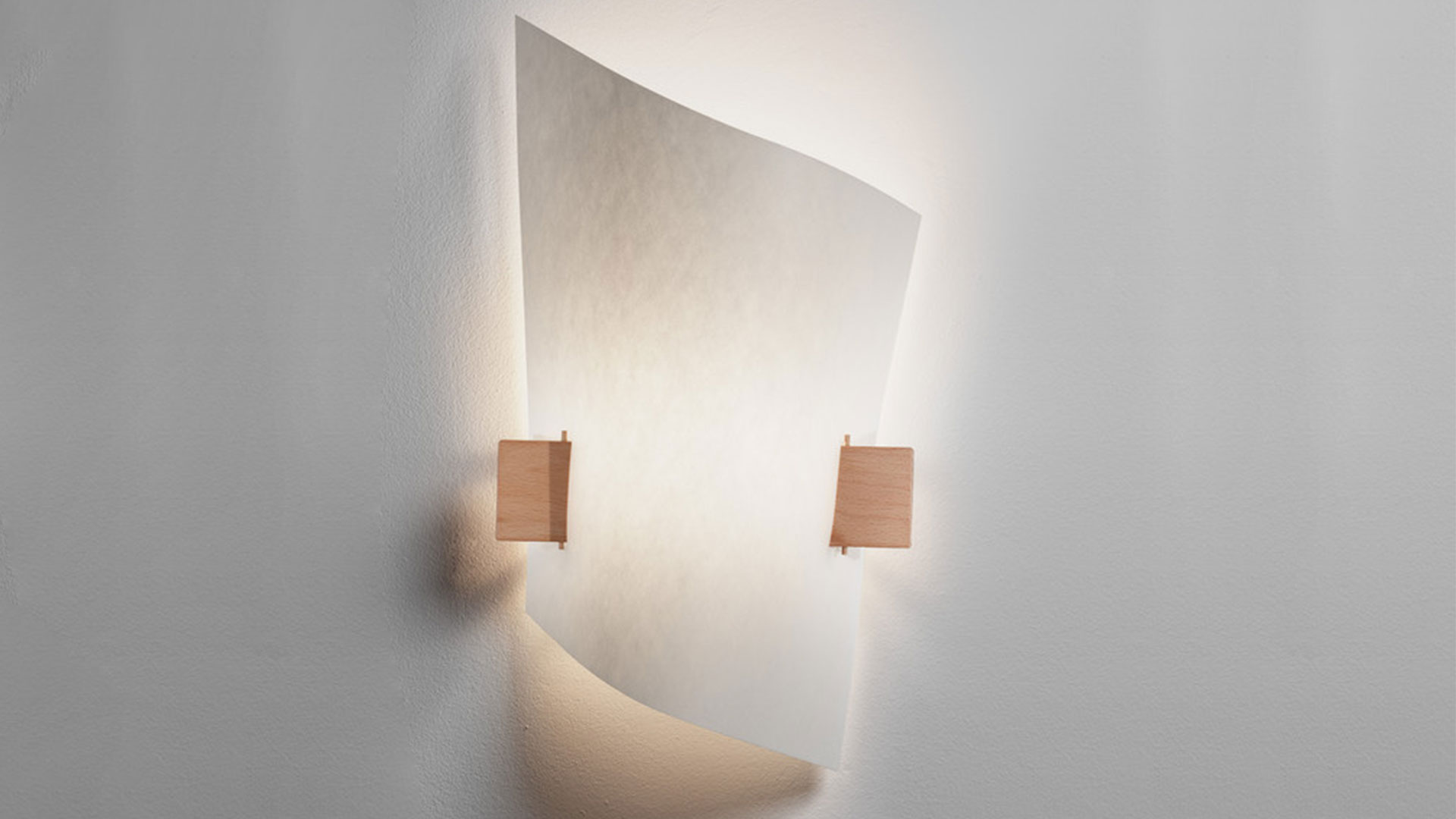 Wandleuchte "Lucira" - Elegante Wandlampe mit asiatischem Flair