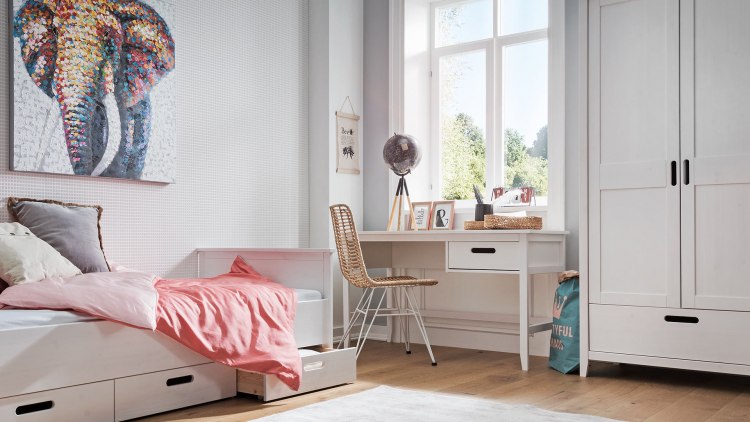 Der perfekte Arbeitsplatz zum Lernen und Basteln