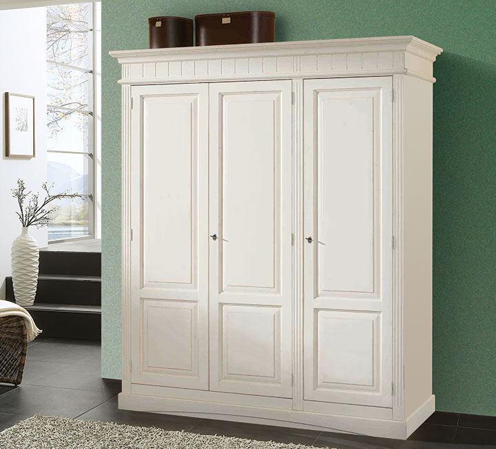 Bauernschrank "Margaretha" Bauernschrank "Margaretha"