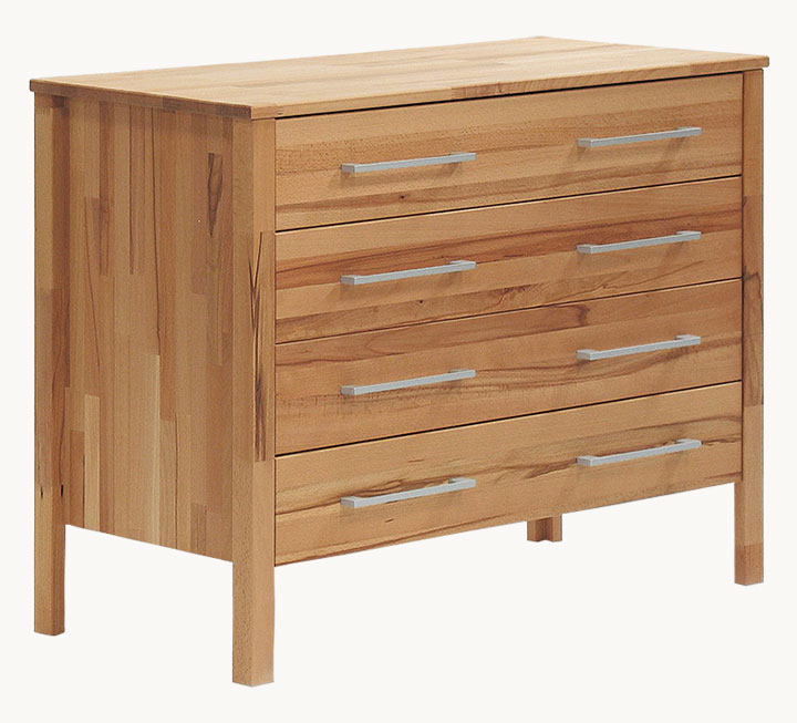 Die Kommode aus massivem Kernbuchenholz in zeitlosem Design sorgt für viel Stauraum Die Kommode aus massivem Kernbuchenholz in zeitlosem Design sorgt für viel Stauraum