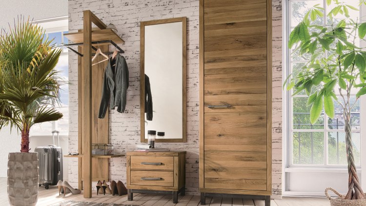 Garderobe Locana im Industriestil, Wildeiche massiv